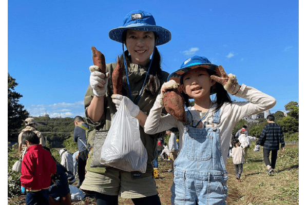 【3】10月19日「いなぎめぐみの里山　さつまいも掘り」